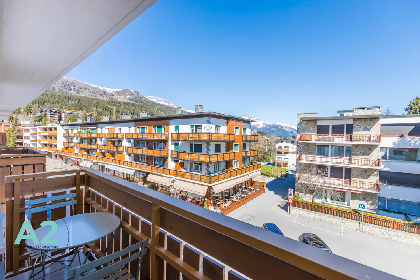 Außergewöhnliche Wohnung im Zentrum von Crans-Montana, Panoramablick - Foto 16 von 20