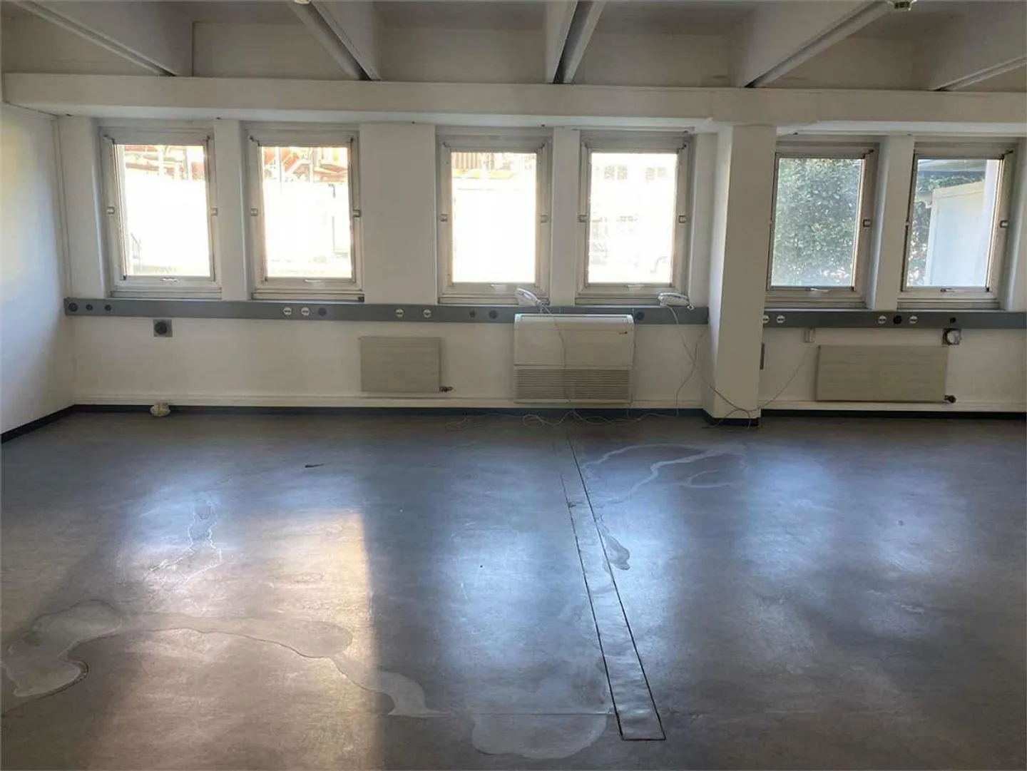 Bioggio, entrepôt avec stockage et bureaux - Photo 8 sur 13