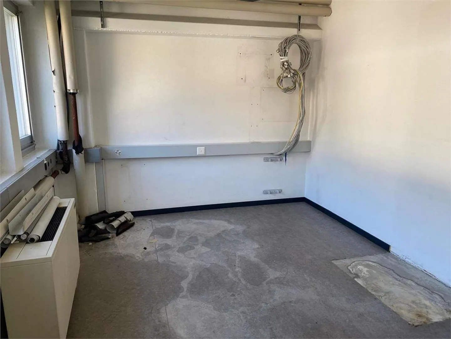 Bioggio, entrepôt avec stockage et bureaux - Photo 12 sur 13