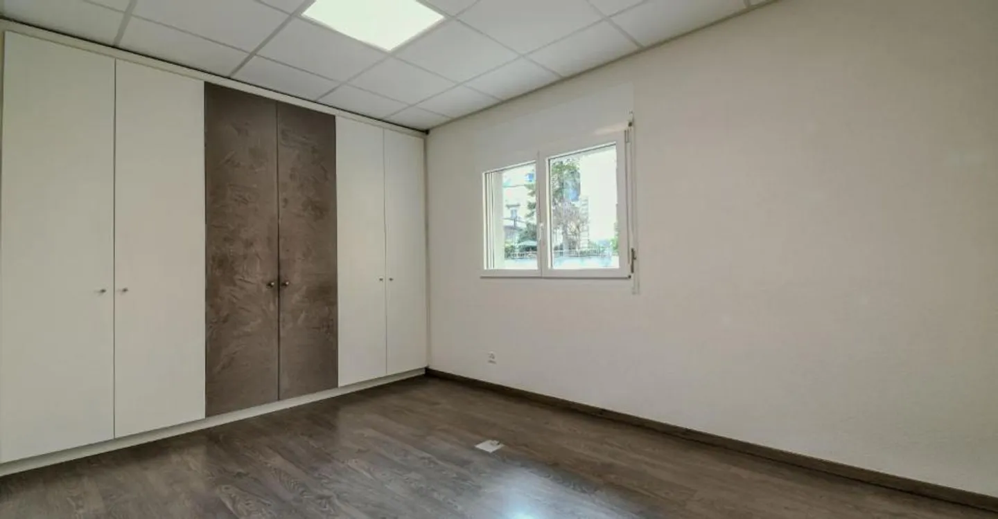 Commercial Space in Monthey - Photo 6 of 12
