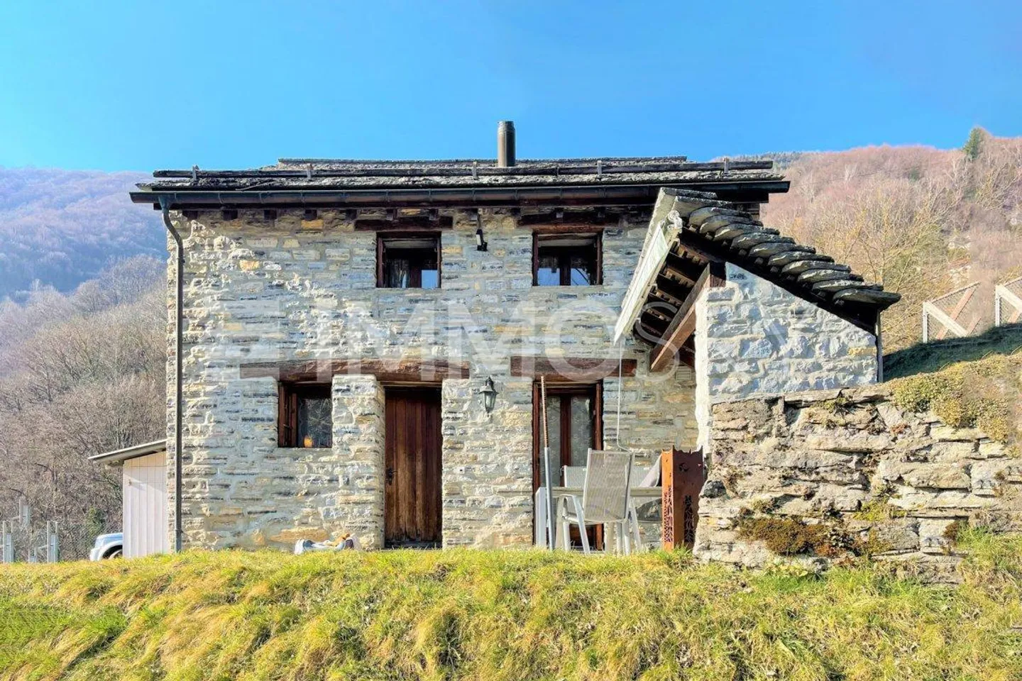 Immersed in Nature - Photo 2 of 5