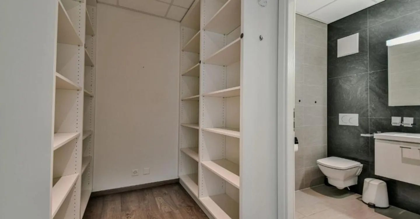 Commercial Space in Monthey - Photo 8 of 12
