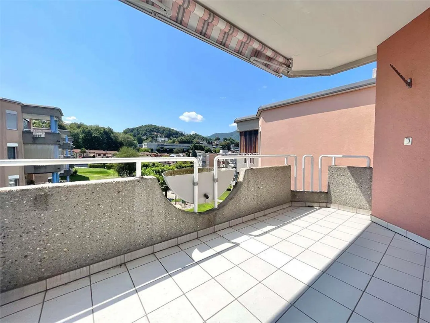 Beautiful 3.5-room apartment in Breganzona - Photo 8 of 8