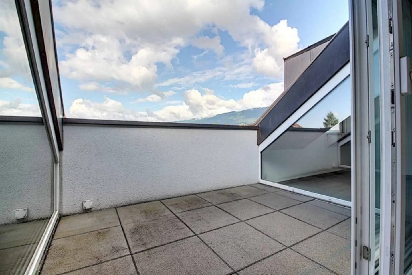 Geräumige Wohnung mit Balkon - Foto 13 von 13