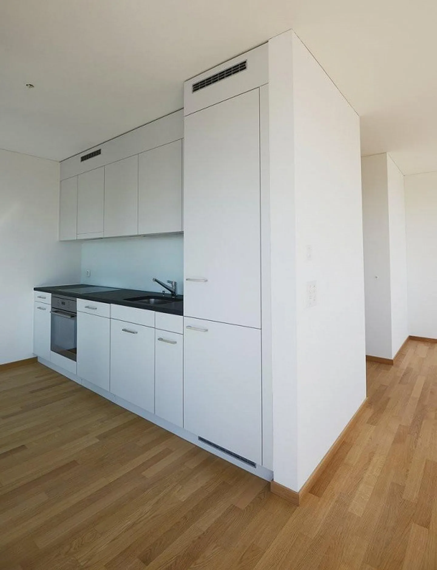 AFFITTARE SENZA CAUZIONE - Comfort abitativo in un ambiente adatto alle famiglie - Foto 2 di 6