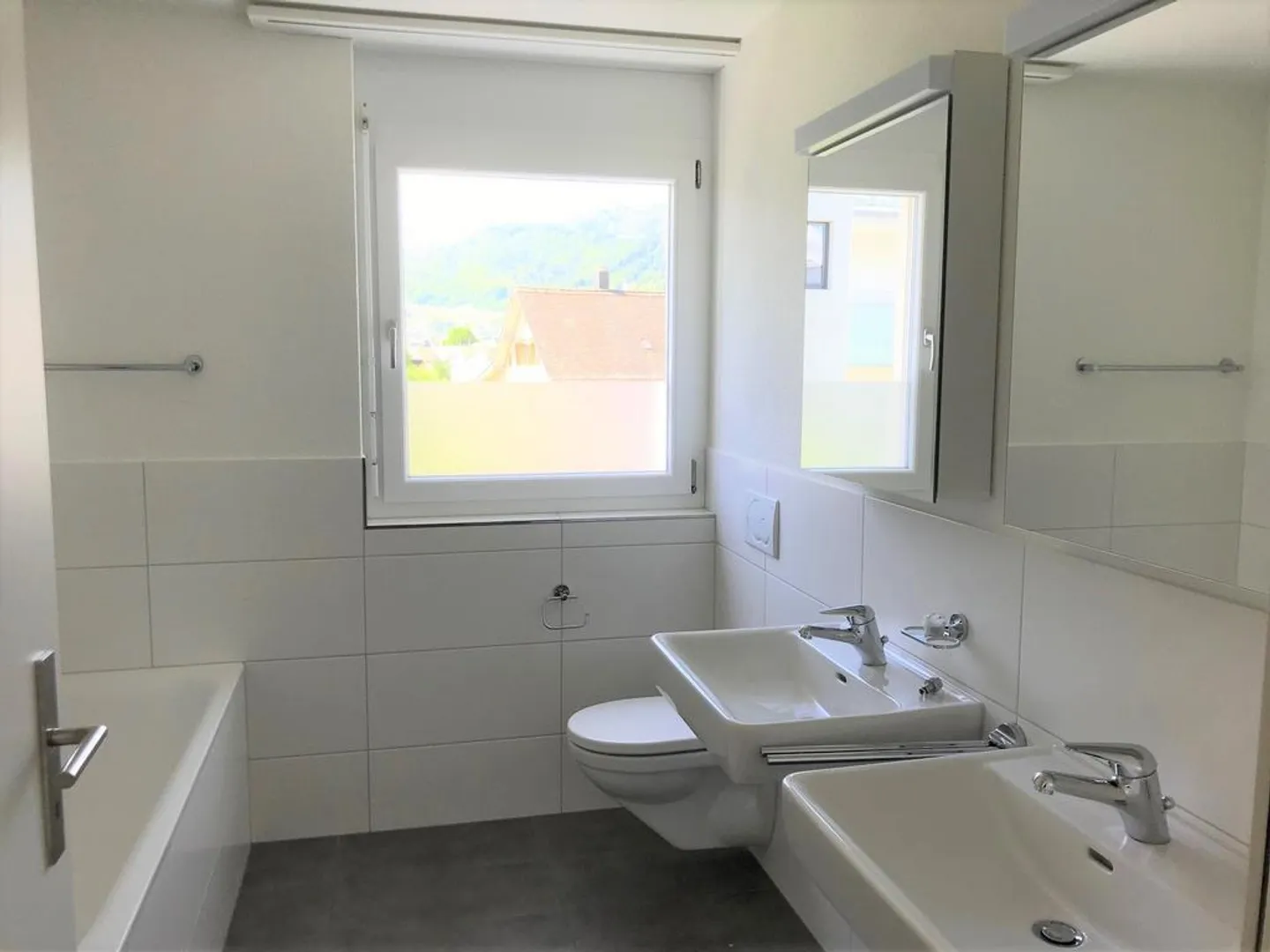 Appartement dans un emplacement central - Photo 4 sur 11