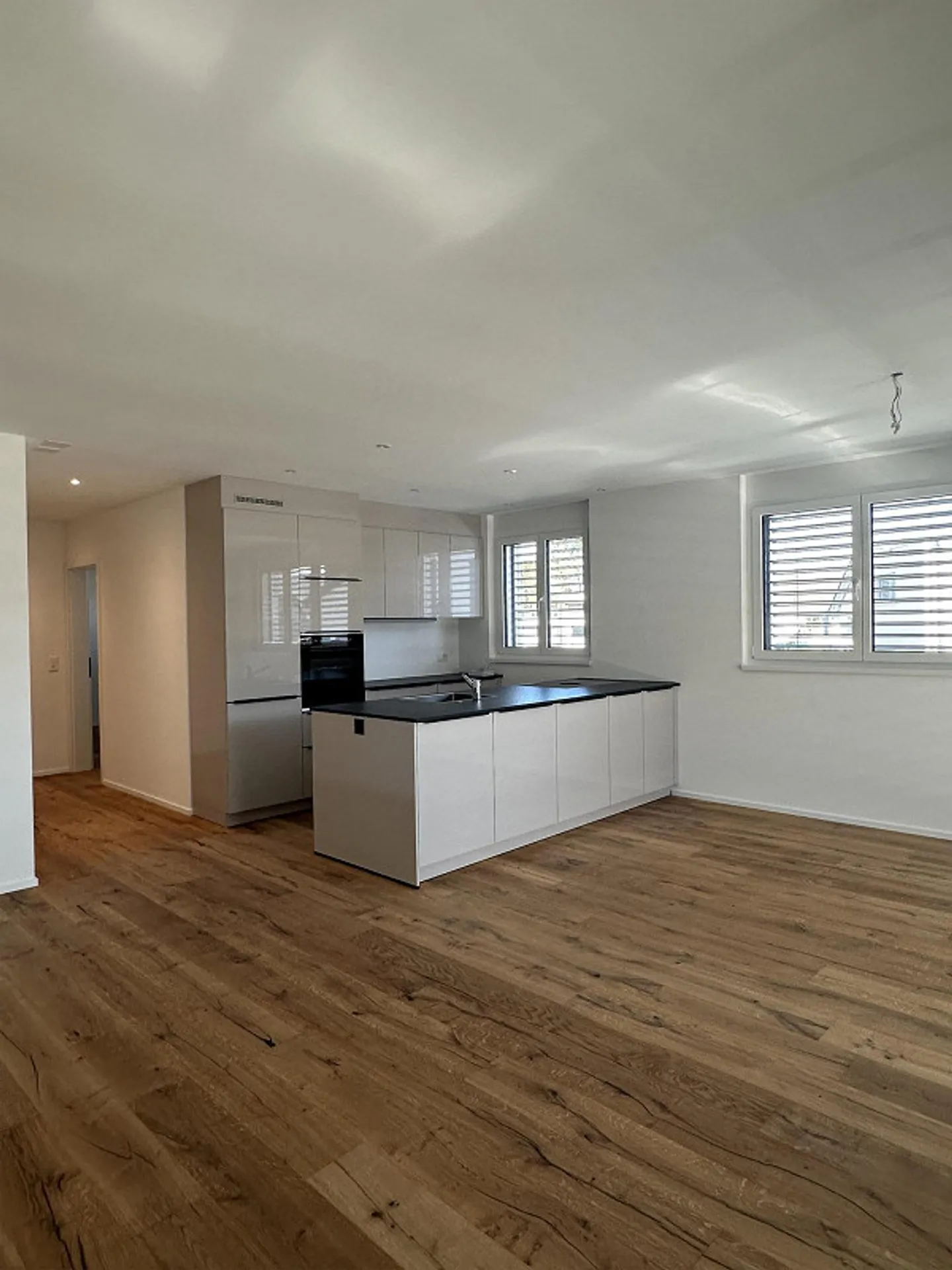 Appartement de 4,5 pièces à vendre dans un emplacement central - Photo 5 sur 11