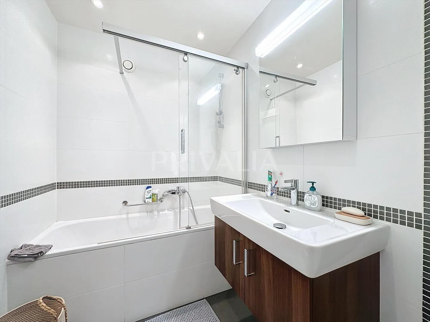 Bel appartement élégamment meublé au coeur de Malagnou - Photo 4 sur 9