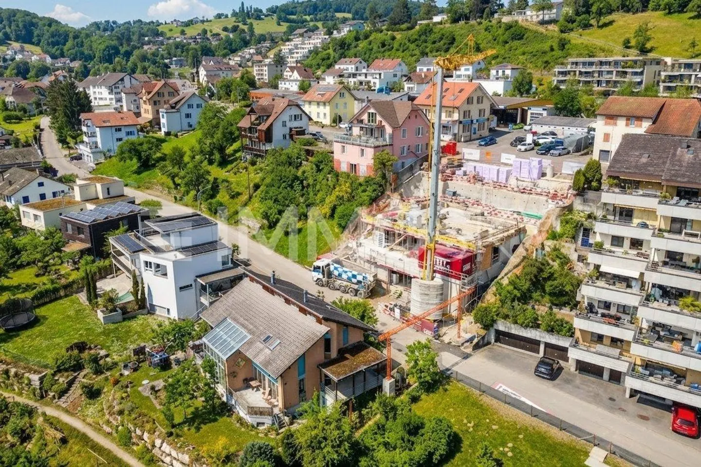 Luxuriöse Wohnung mit Aareblick - Foto 2 von 5