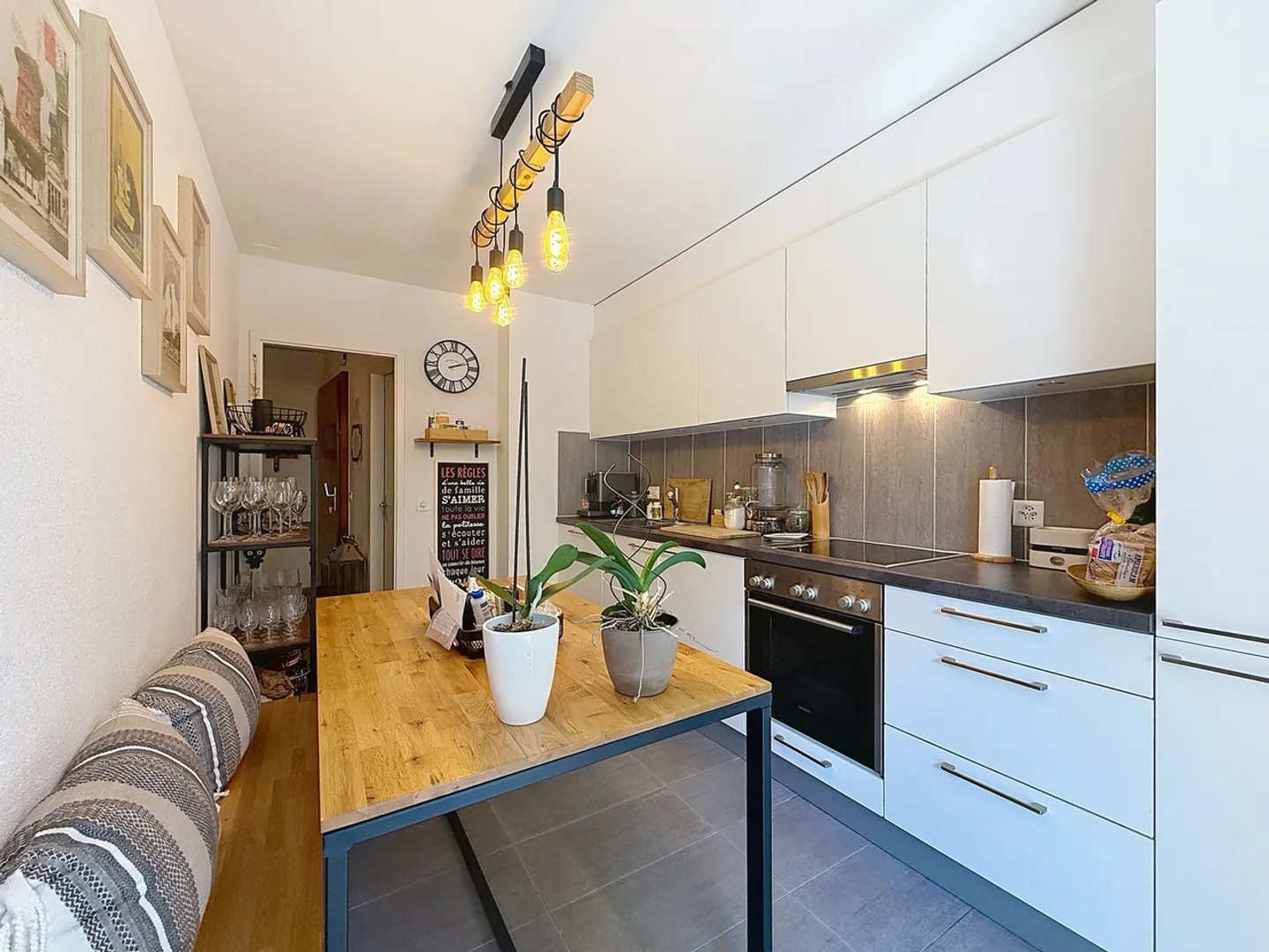 Appartement de 4 pièces à St-Sulpice - Photo 3 sur 10