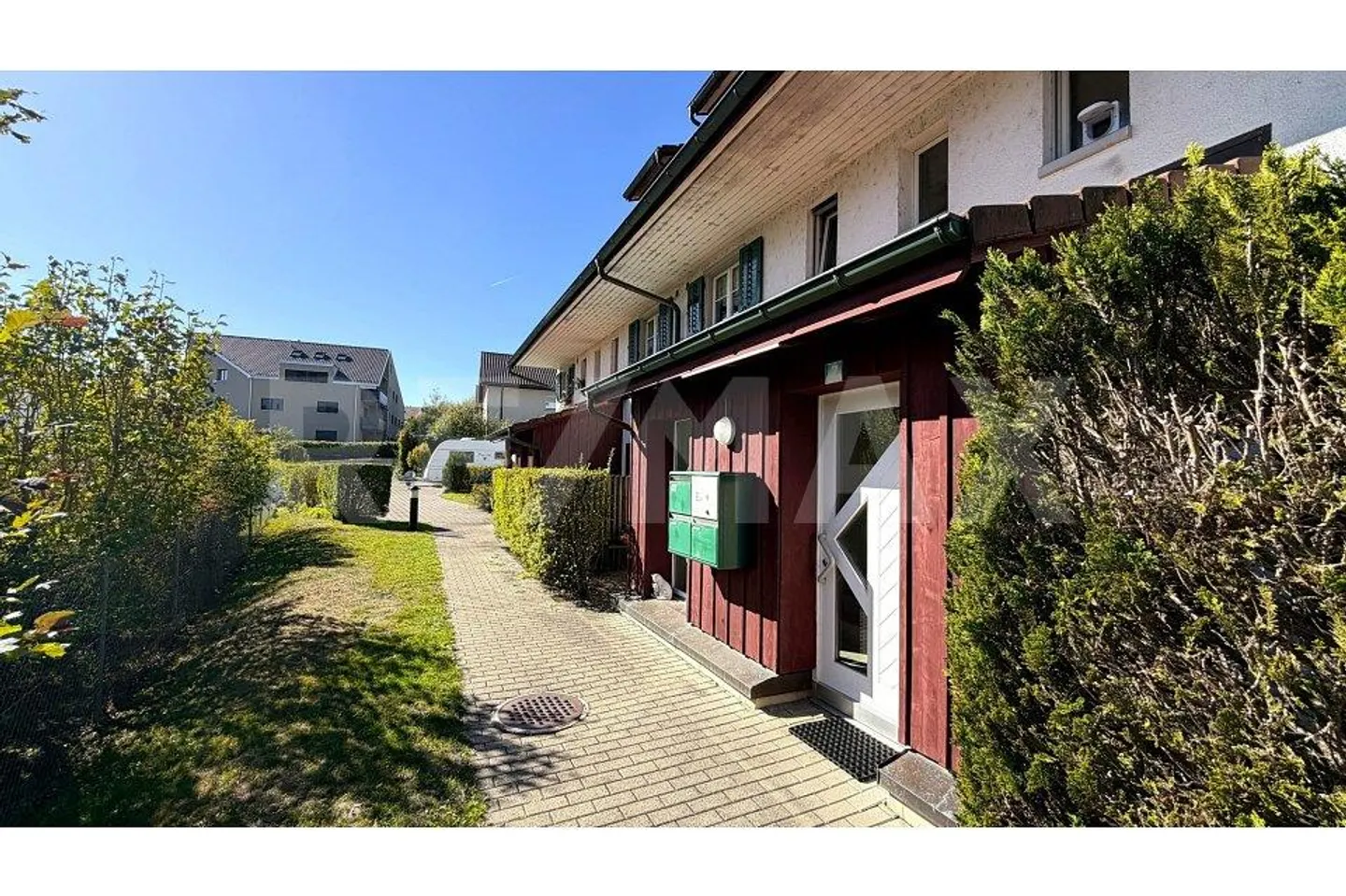 Mehr Raum fürs Leben  attraktive 4.5-Zimmer-Gartenwohnung und Büro-/Hobbyraum in Hochfelden - Foto 3 di 6