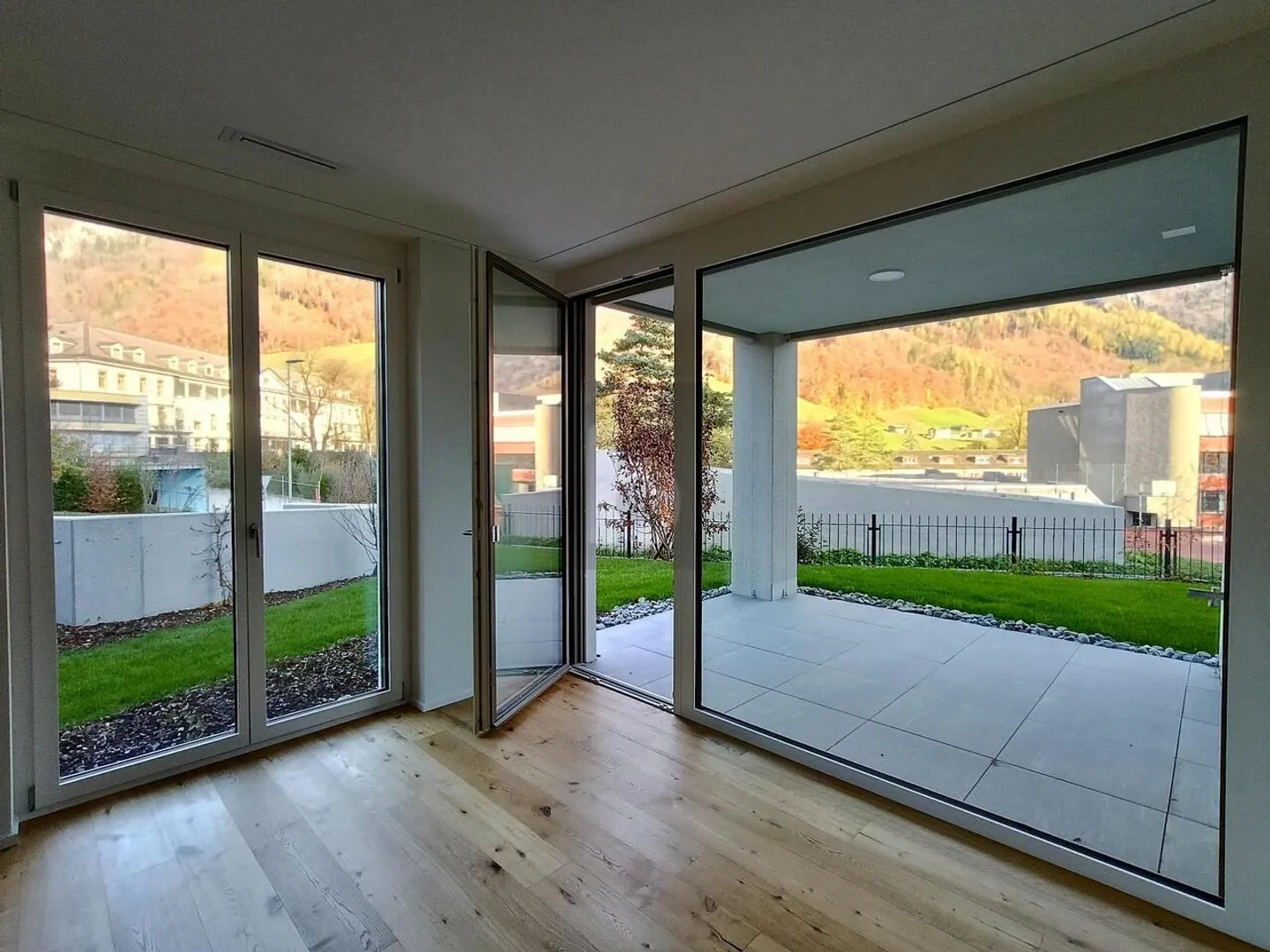 APPARTEMENT DE JARDIN ENSOLEILLÉ - Photo 5 sur 6