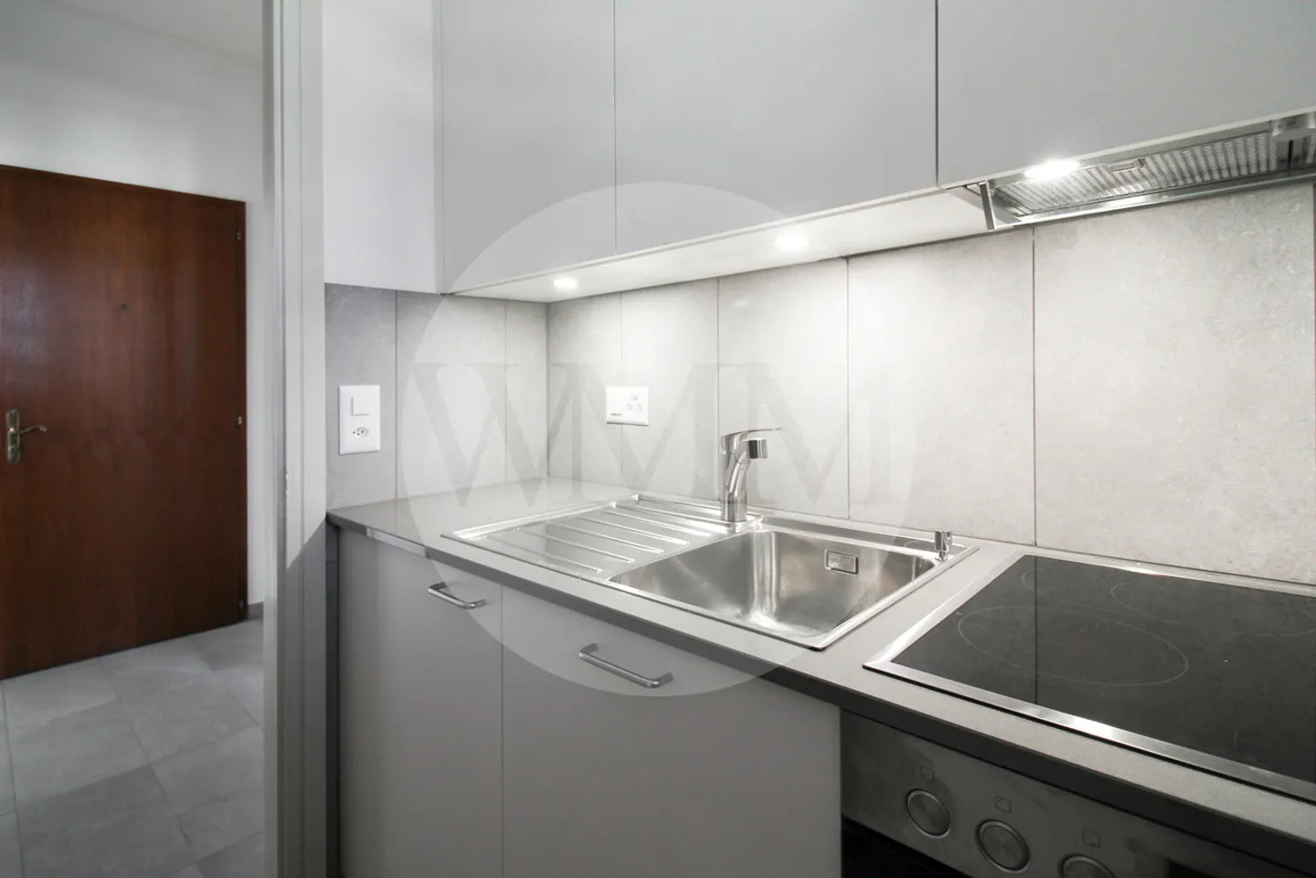 Apartment for rent - Photo 1 of 9