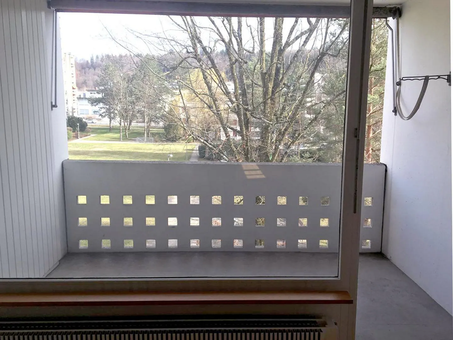 Geräumige Wohnung mit Dachterrasse - Foto 4 von 14