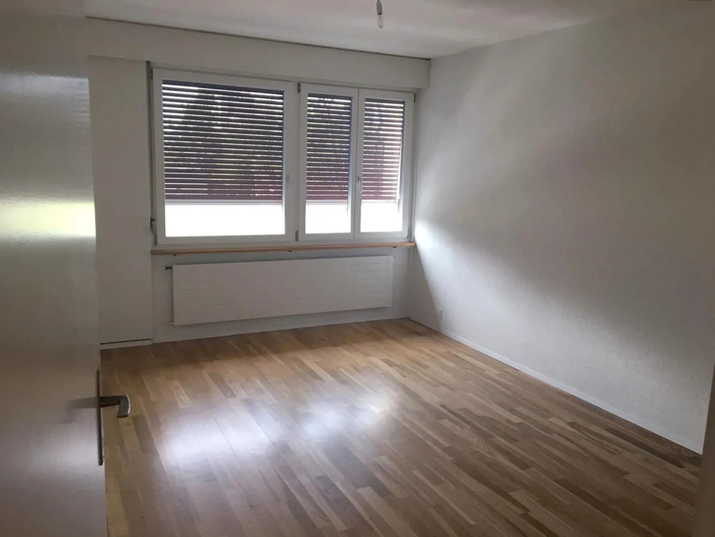 Geräumige Wohnung mit Dachterrasse - Foto 6 von 14