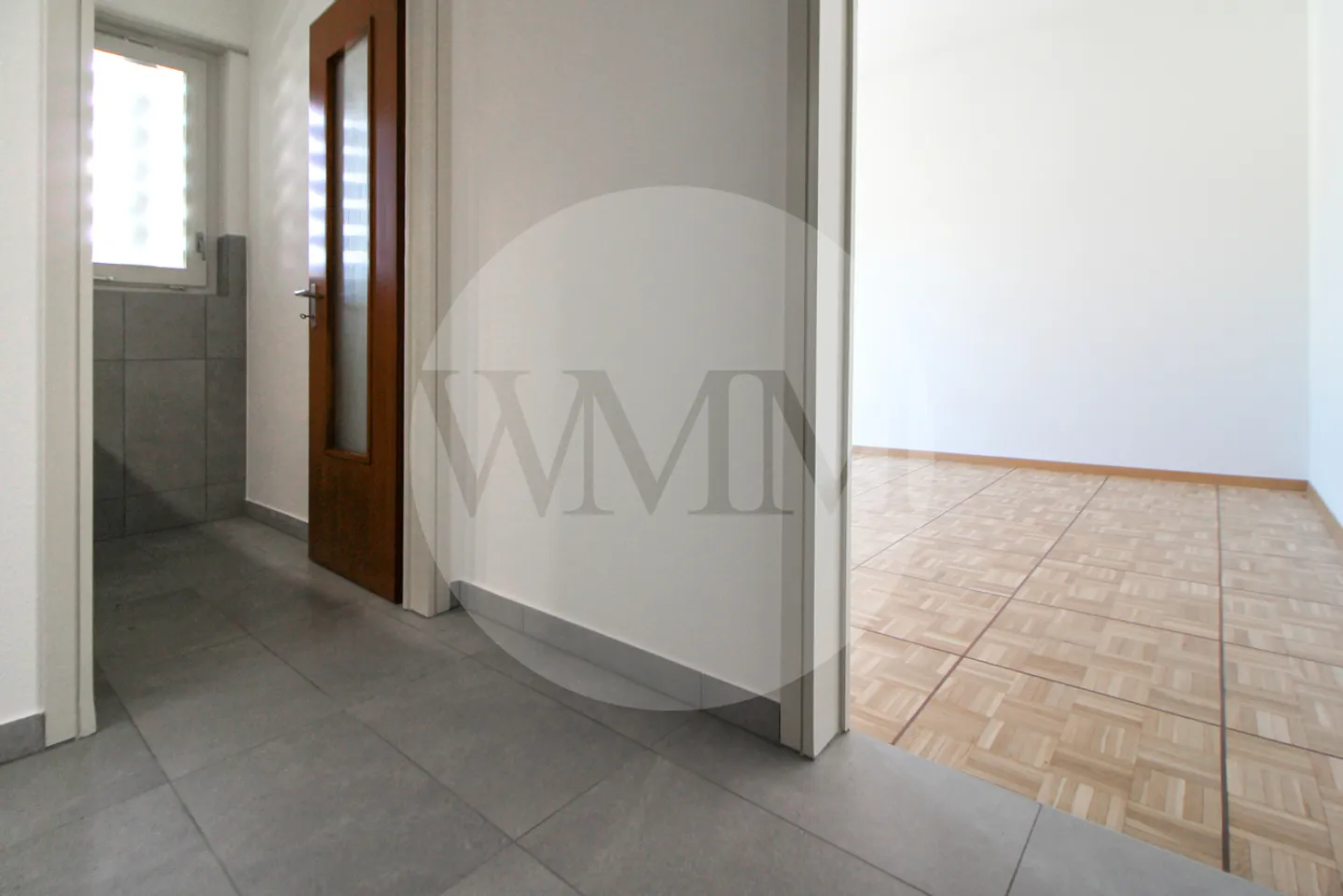 Apartment for rent - Photo 8 of 9