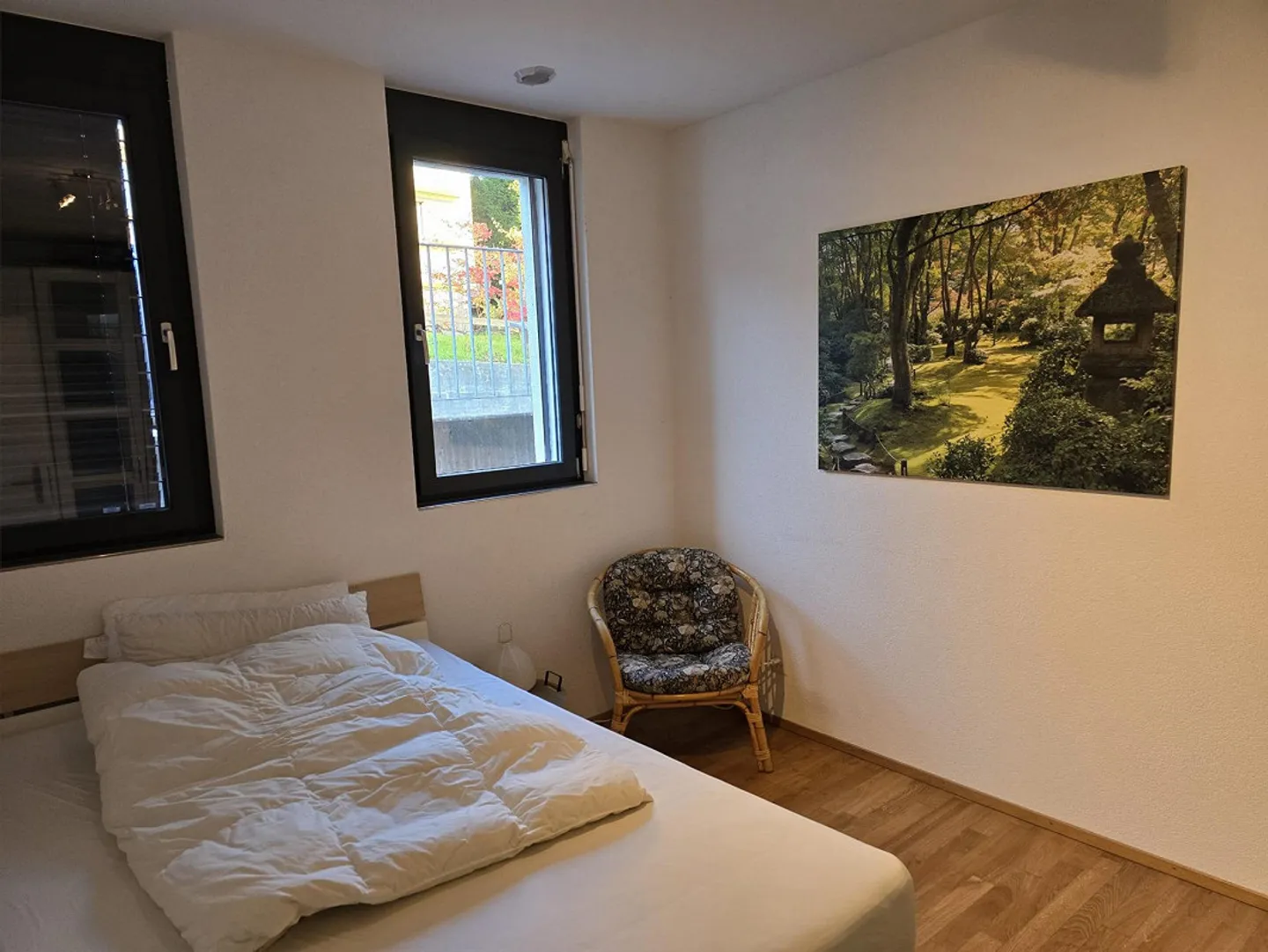 Appartamento di 3,5 locali come nuovo direttamente sopra il vigneto - Foto 9 di 12