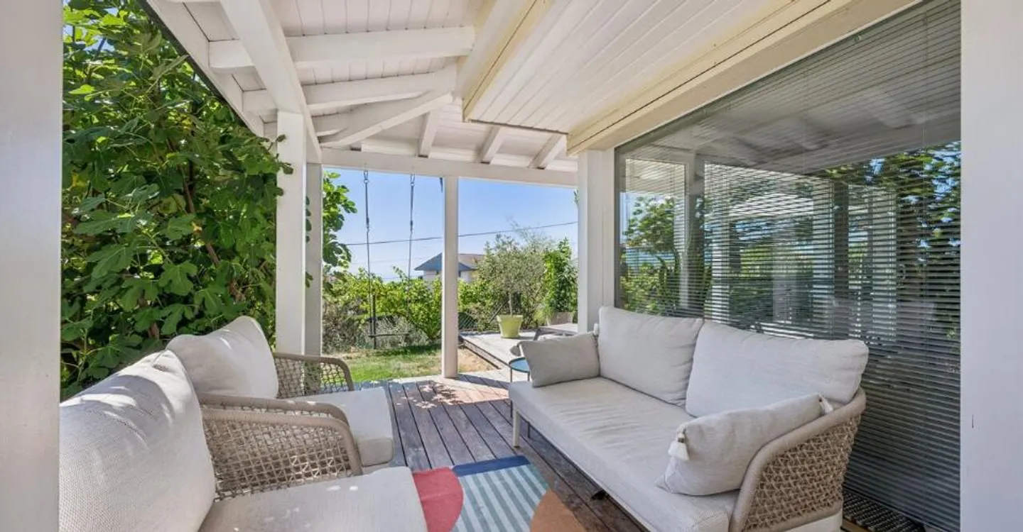 Exceptional property designed to last - Photo 1 of 10