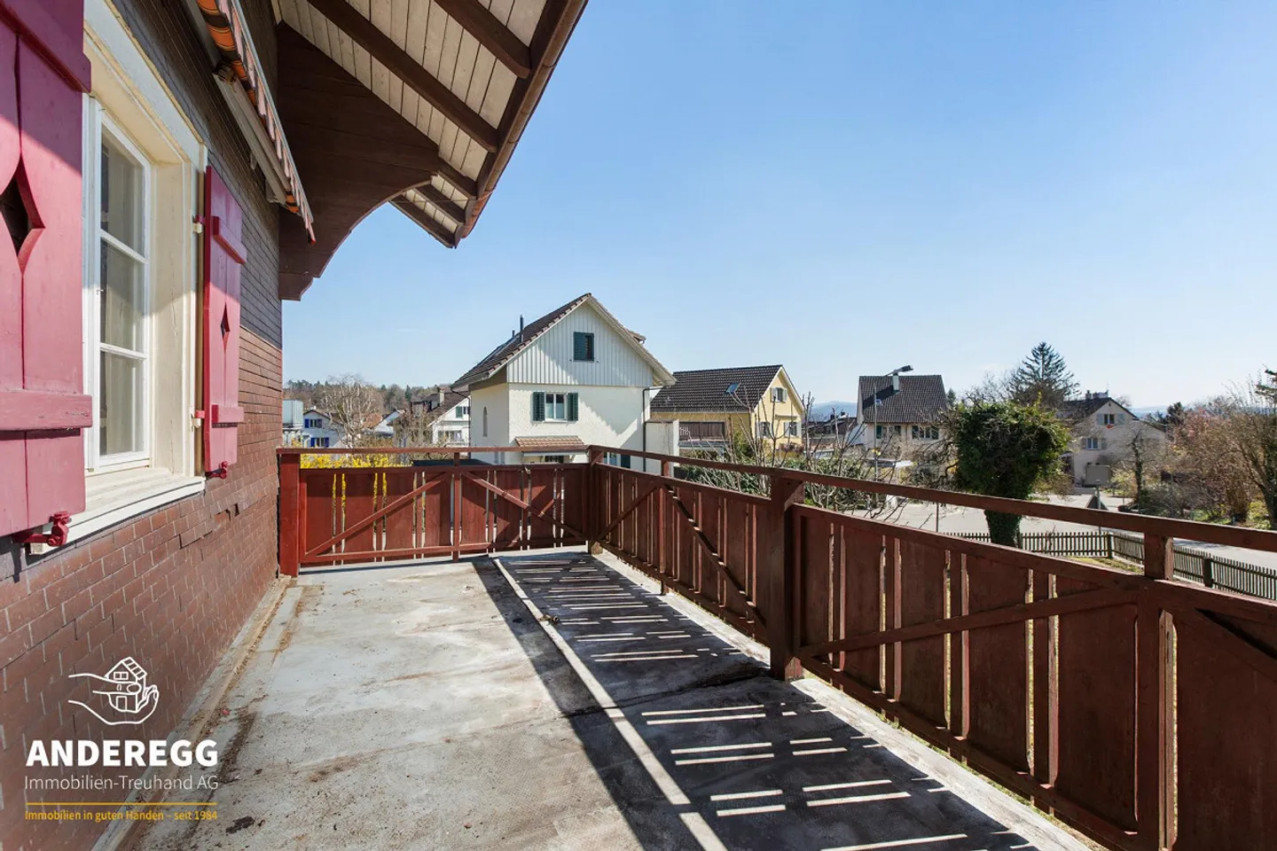 Historical Chalet at Wolfensberg – Detached 5-Room Single-Family House with Ch... - Photo 7 of 13