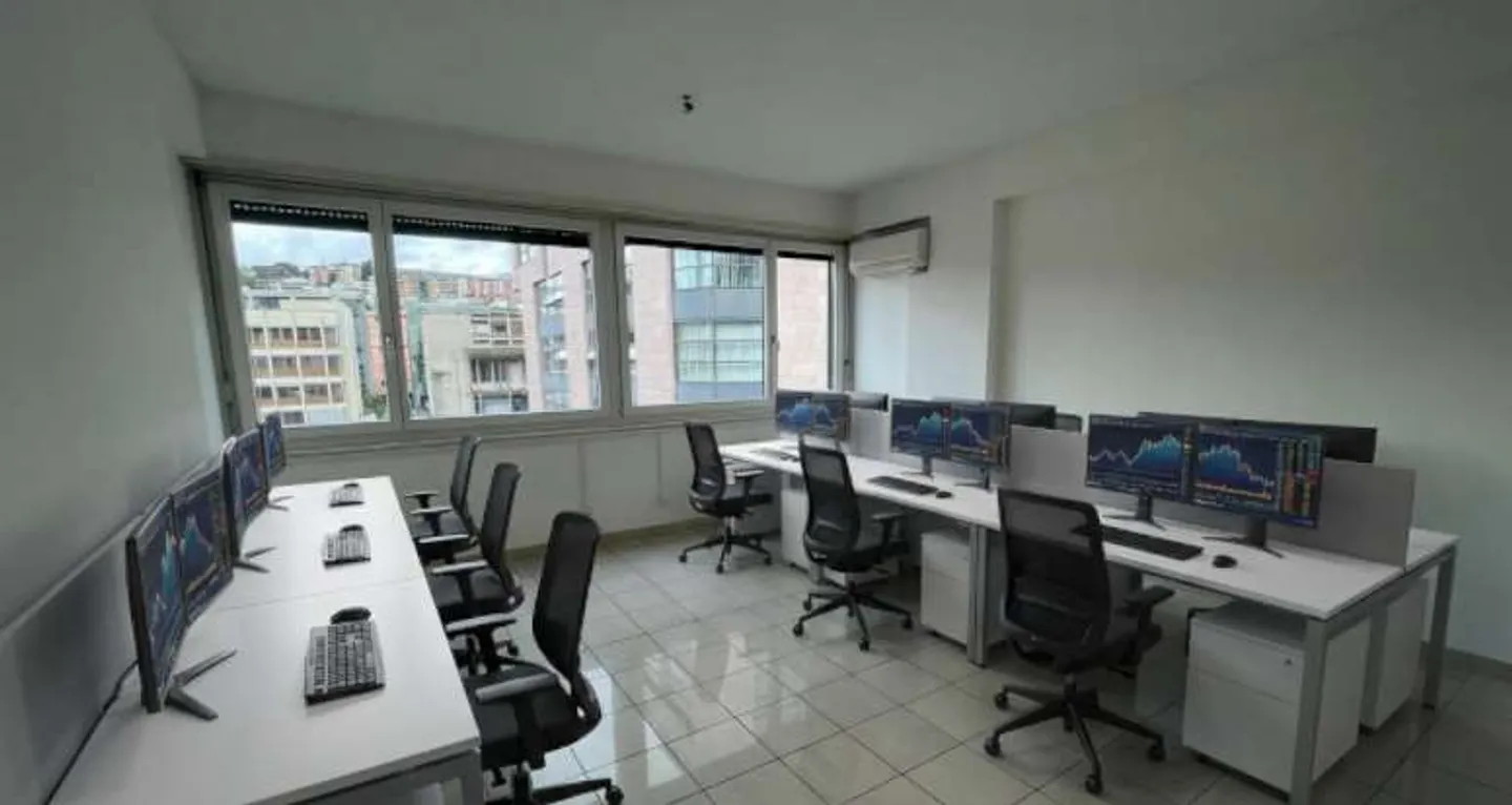 Affittiamo spazi commerciali nel centro di Lugano - Foto 1 di 2