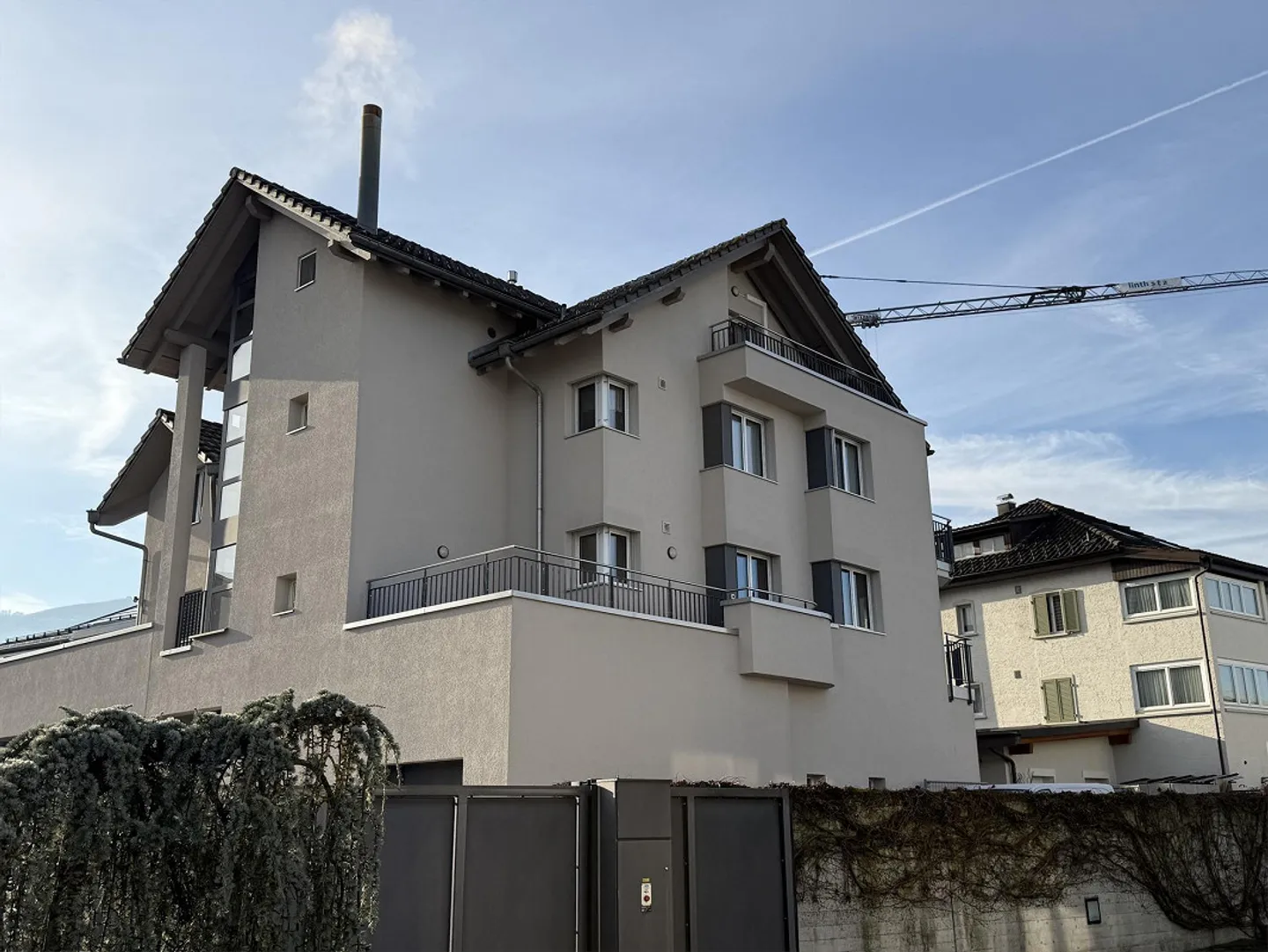 Freshly renovated 2.5 room apartment with lake view! - Photo 3 of 9