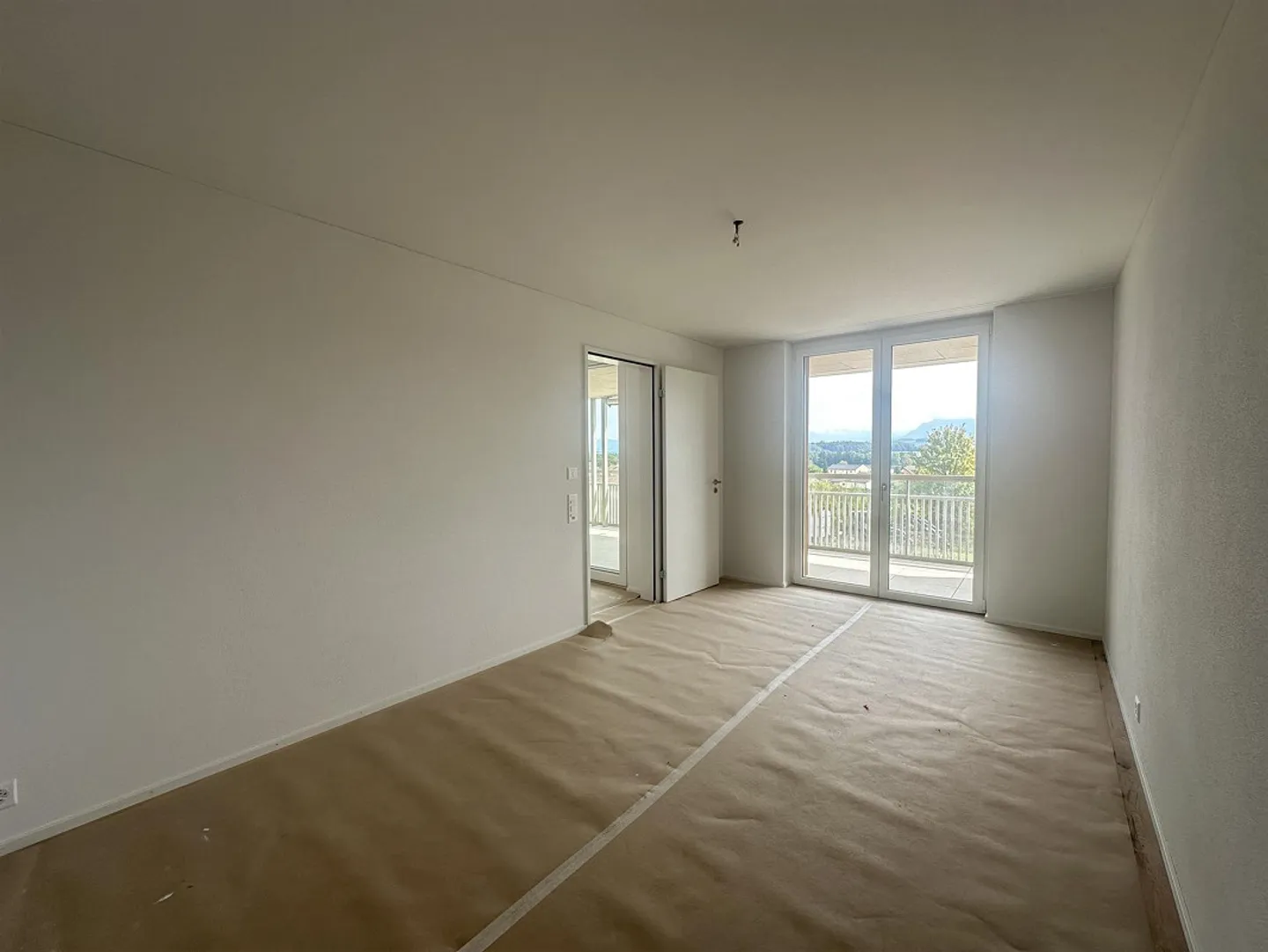 Ampio appartamento nuovo di 2½ locali con balcone di 24 m² a St. Erhard - Foto 6 di 11