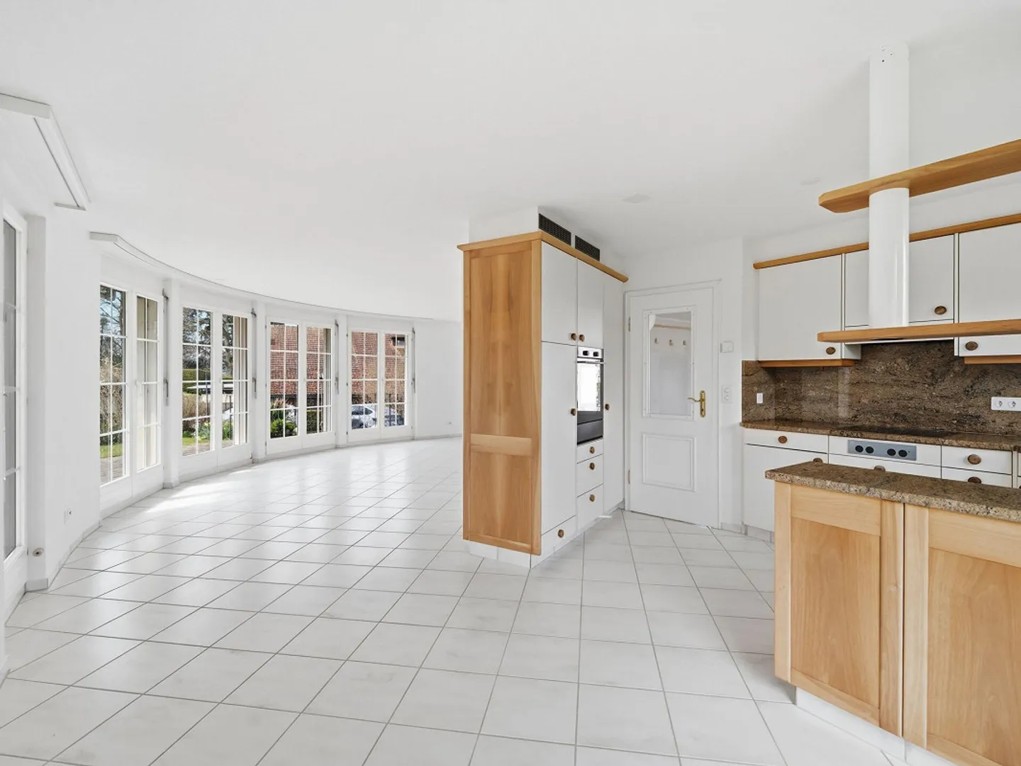 Maison individuelle avec appartement séparé – charmante, calme et proche du lac - Photo 4 sur 7