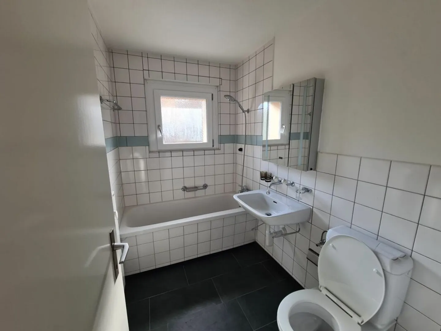 Appartement 4.5 pièces 2ème étage soleil du soir - Photo 3 sur 10