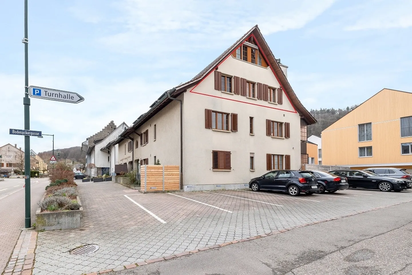 Appartement sous les combles de 4,5 pièces - Photo 1 sur 10