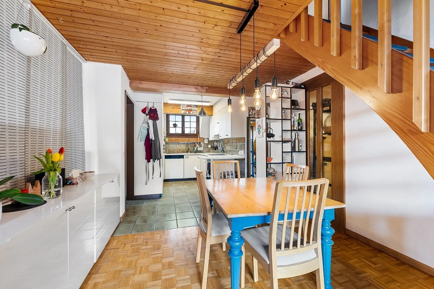 Appartement sous les combles de 4,5 pièces - Photo 2 sur 10