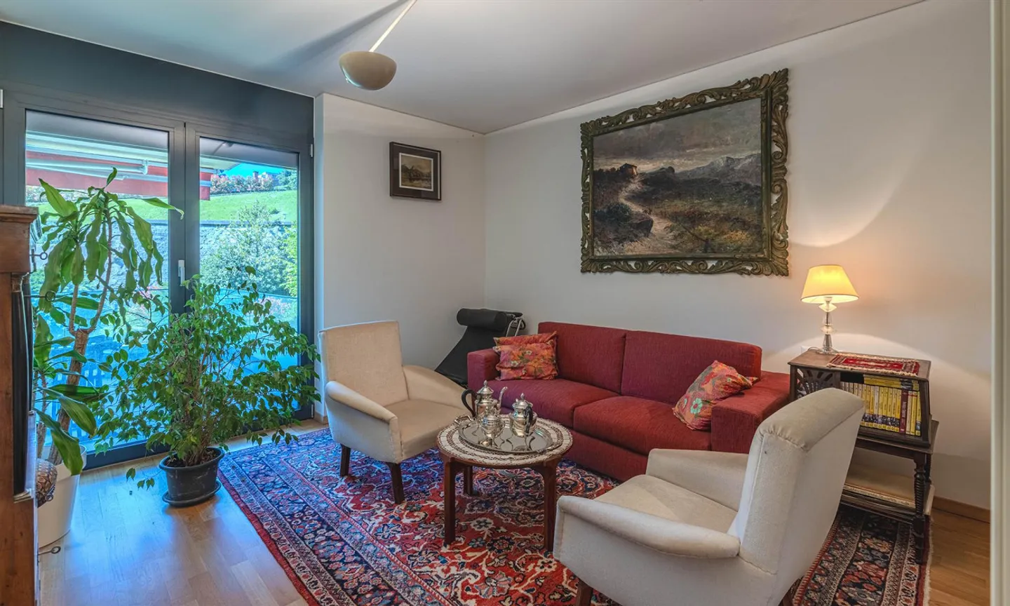 Appartement spacieux et magnifique de 3,5 pièces avec grande terrasse à Vacallo - Photo 5 sur 9