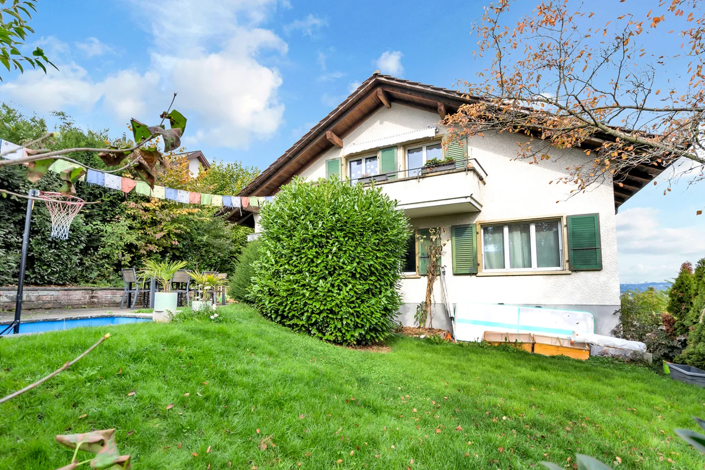 Casa unifamiliare di 5,5 stanze con giardino - Foto 1 di 10