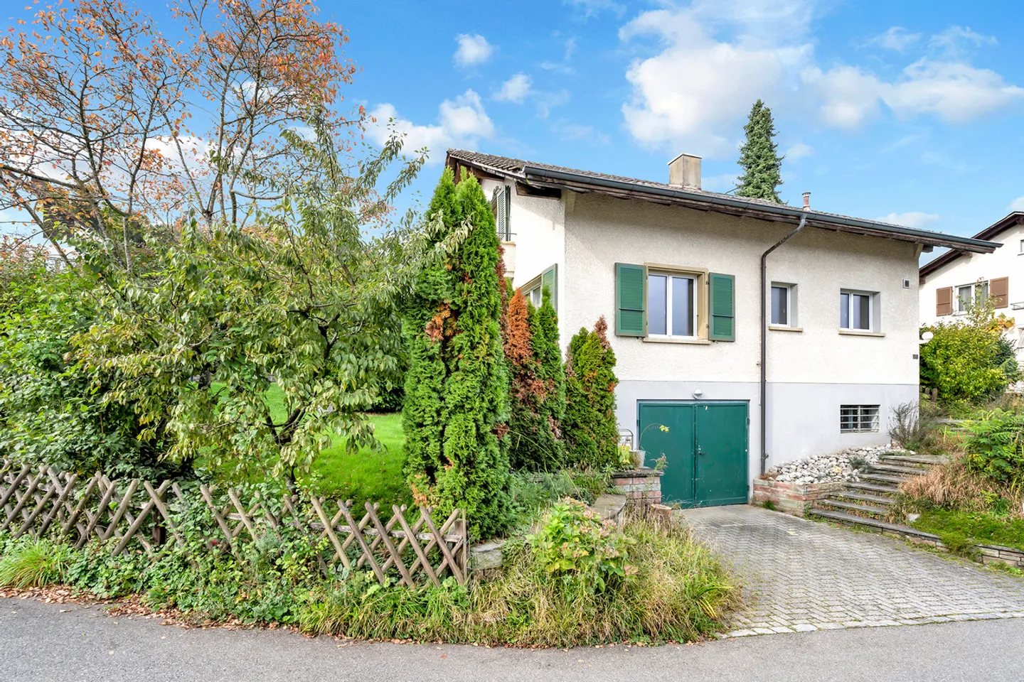 Casa unifamiliare di 5,5 stanze con giardino - Foto 2 di 10