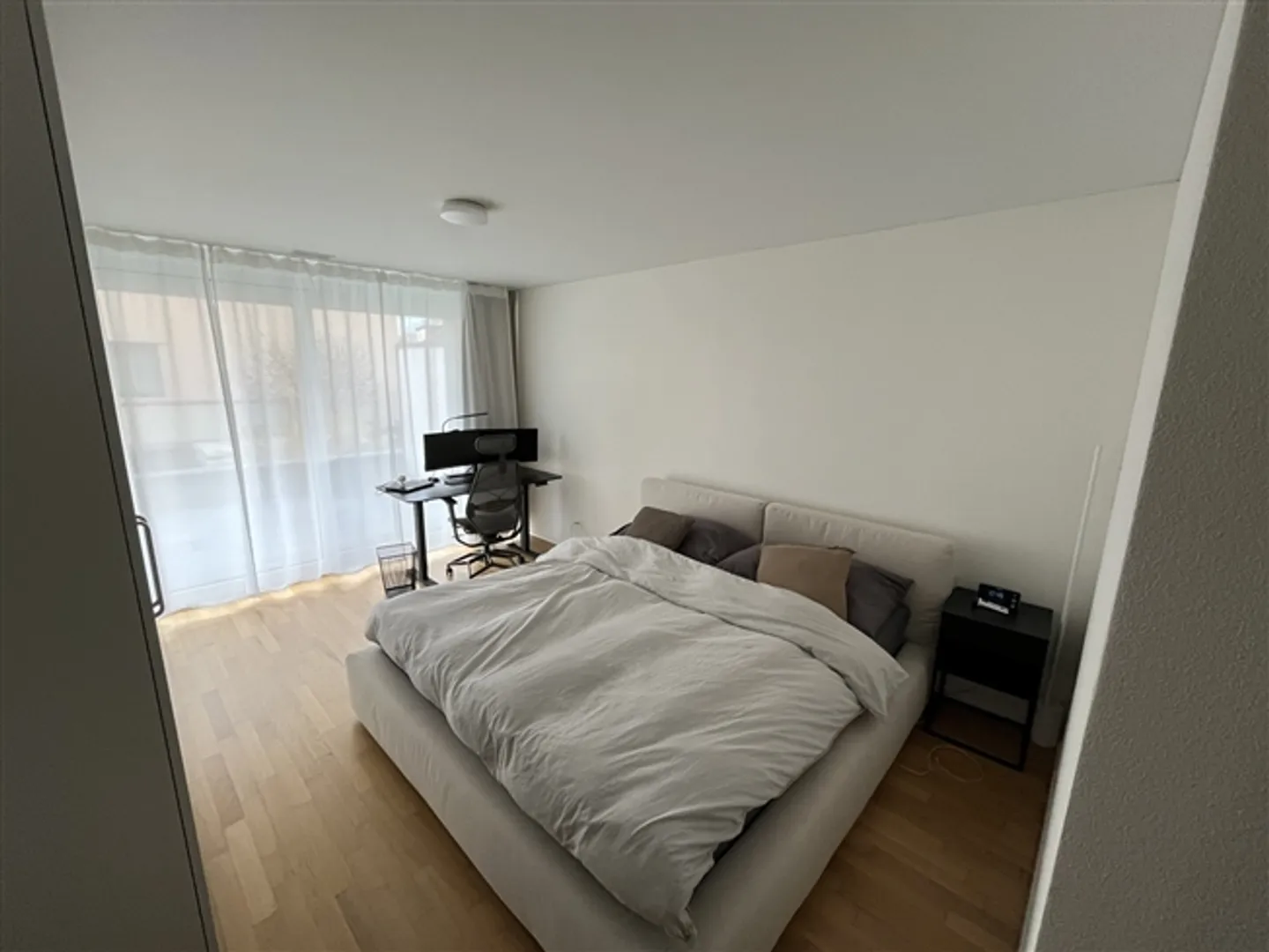 2½ ZI-WOHNUNG IN ROTKREUZ (ZG), MÖBLIERT, TEMPORÄR - Foto 4 von 8