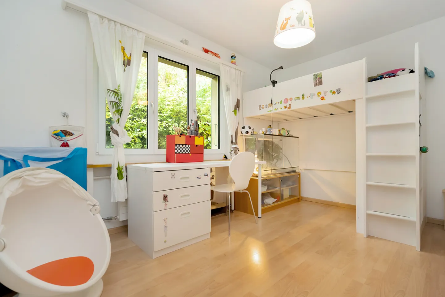 Casa unifamiliare di 5,5 stanze con giardino - Foto 5 di 10