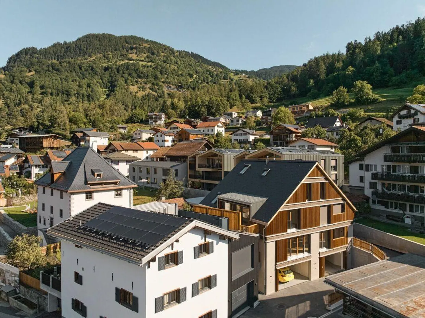 Modern 4.5 Room Maisonette over 2 Floors in Tomils - Photo 1 of 4