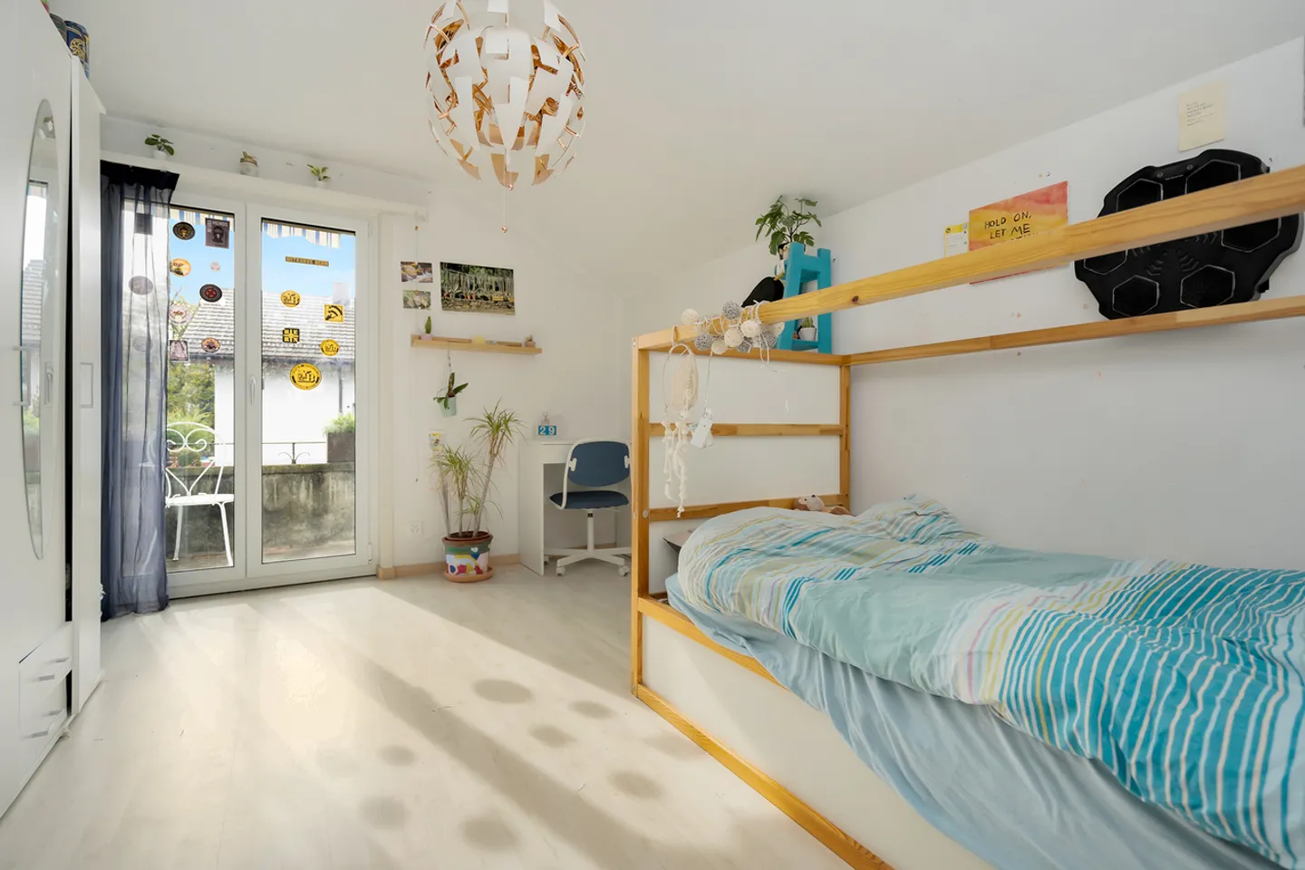 Casa unifamiliare di 5,5 stanze con giardino - Foto 9 di 10