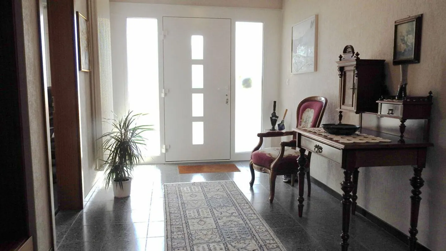 Casa unifamiliare di 6,5 stanze con garage - Foto 17 di 24