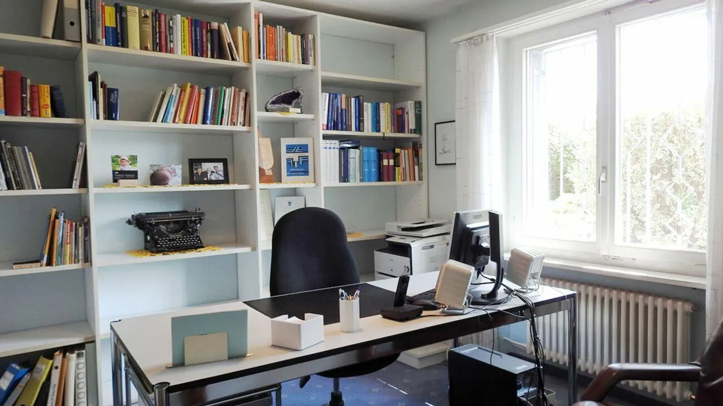 Casa unifamiliare di 6,5 stanze con garage - Foto 18 di 24