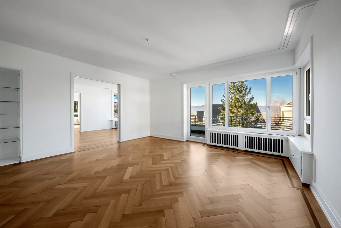 Exclusive dream home in a popular residential area! - Photo 4 of 13