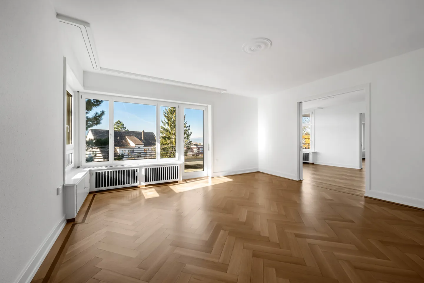 Exclusive dream home in a popular residential area! - Photo 6 of 13