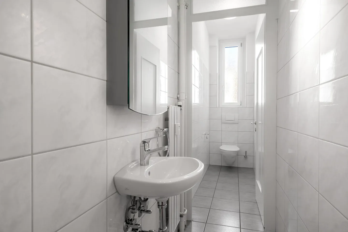 Exclusive dream home in a popular residential area! - Photo 8 of 13