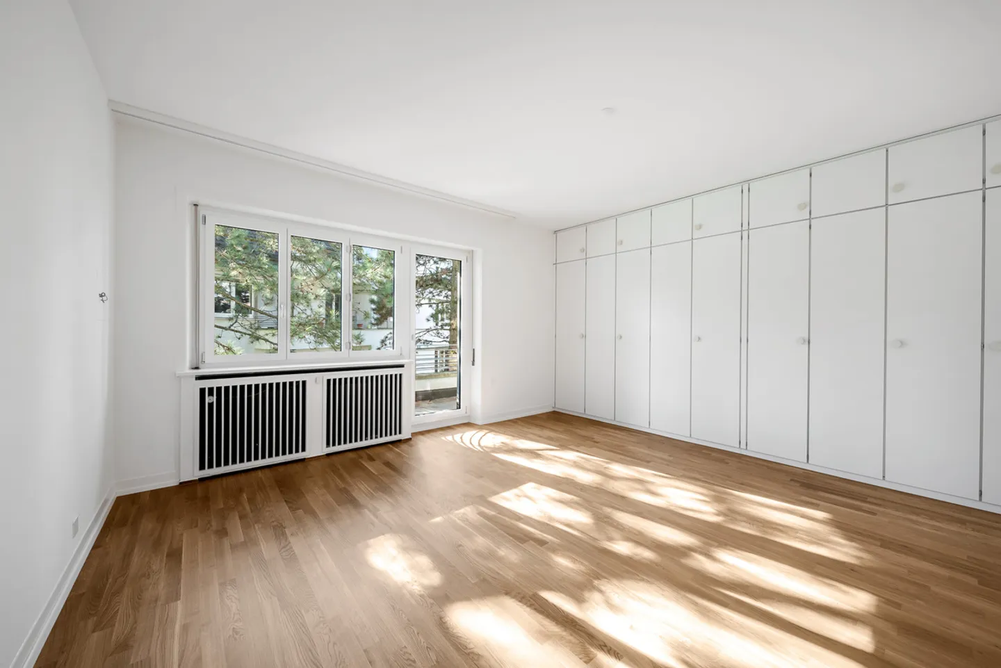 Exclusive dream home in a popular residential area! - Photo 11 of 13