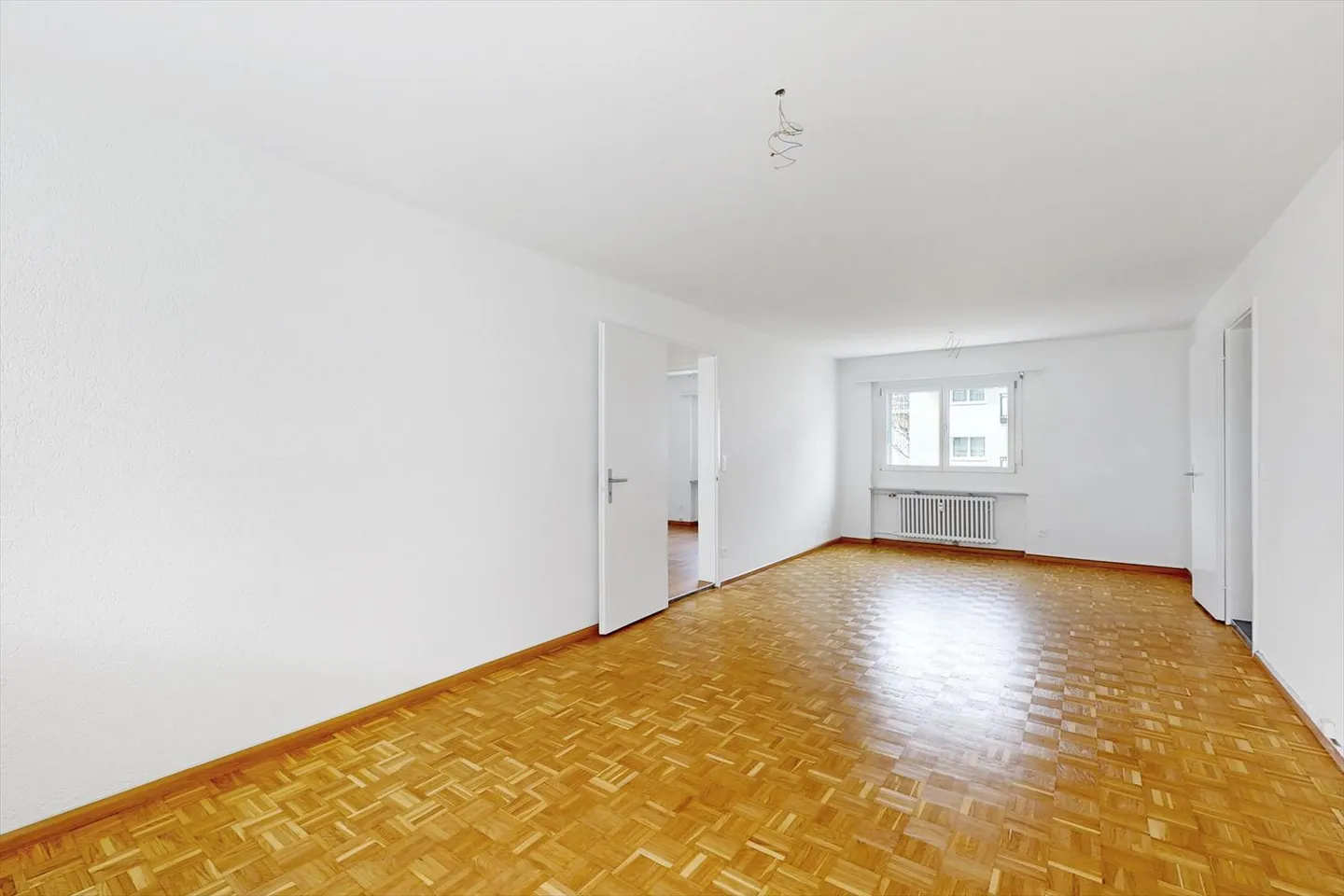 Green, quiet and well connected! RENT WITHOUT DEPOSIT - Photo 4 of 8