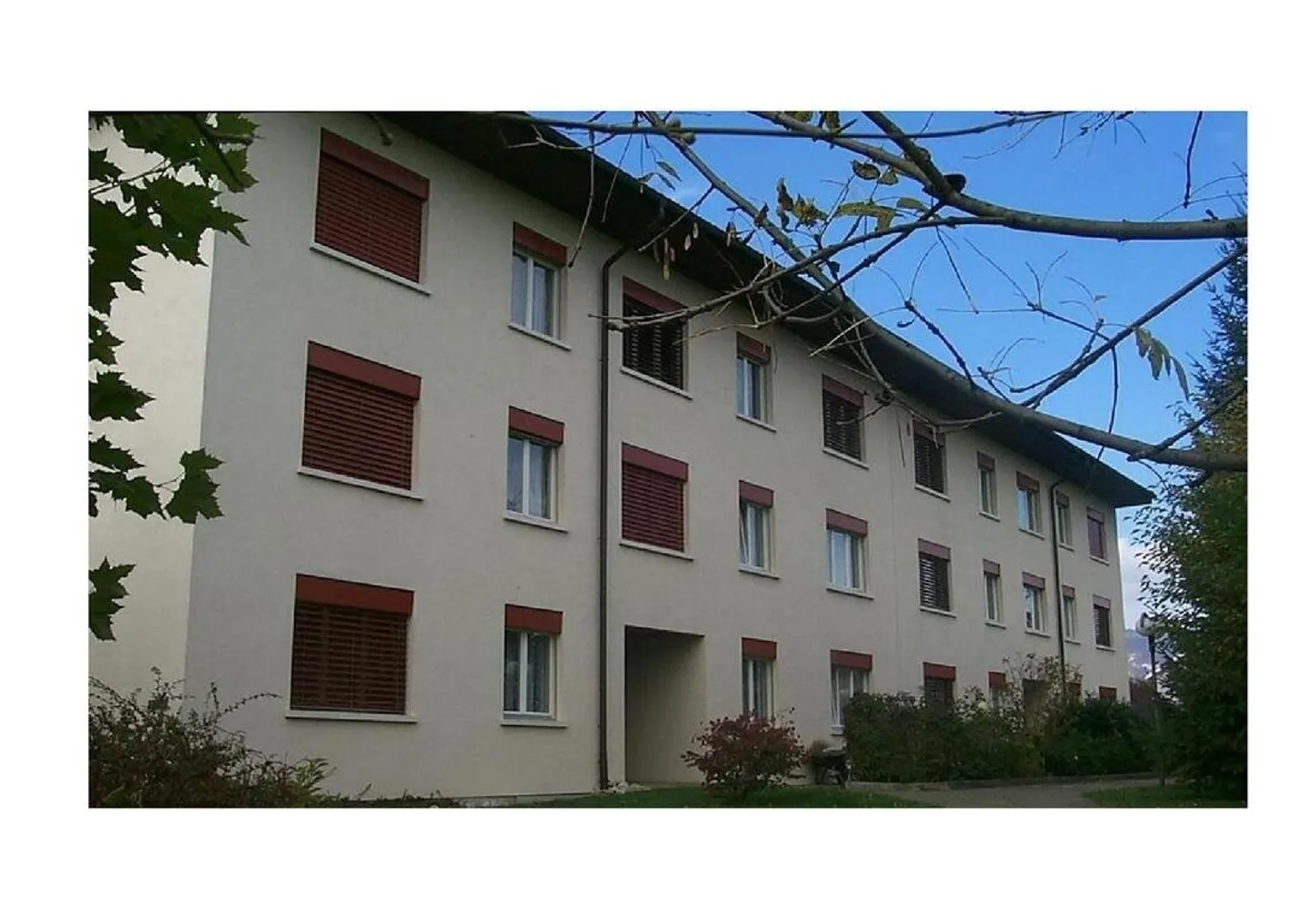 Appartement 3½ pièces idyllique avec coin salon dans le jardin - Photo 1 sur 8