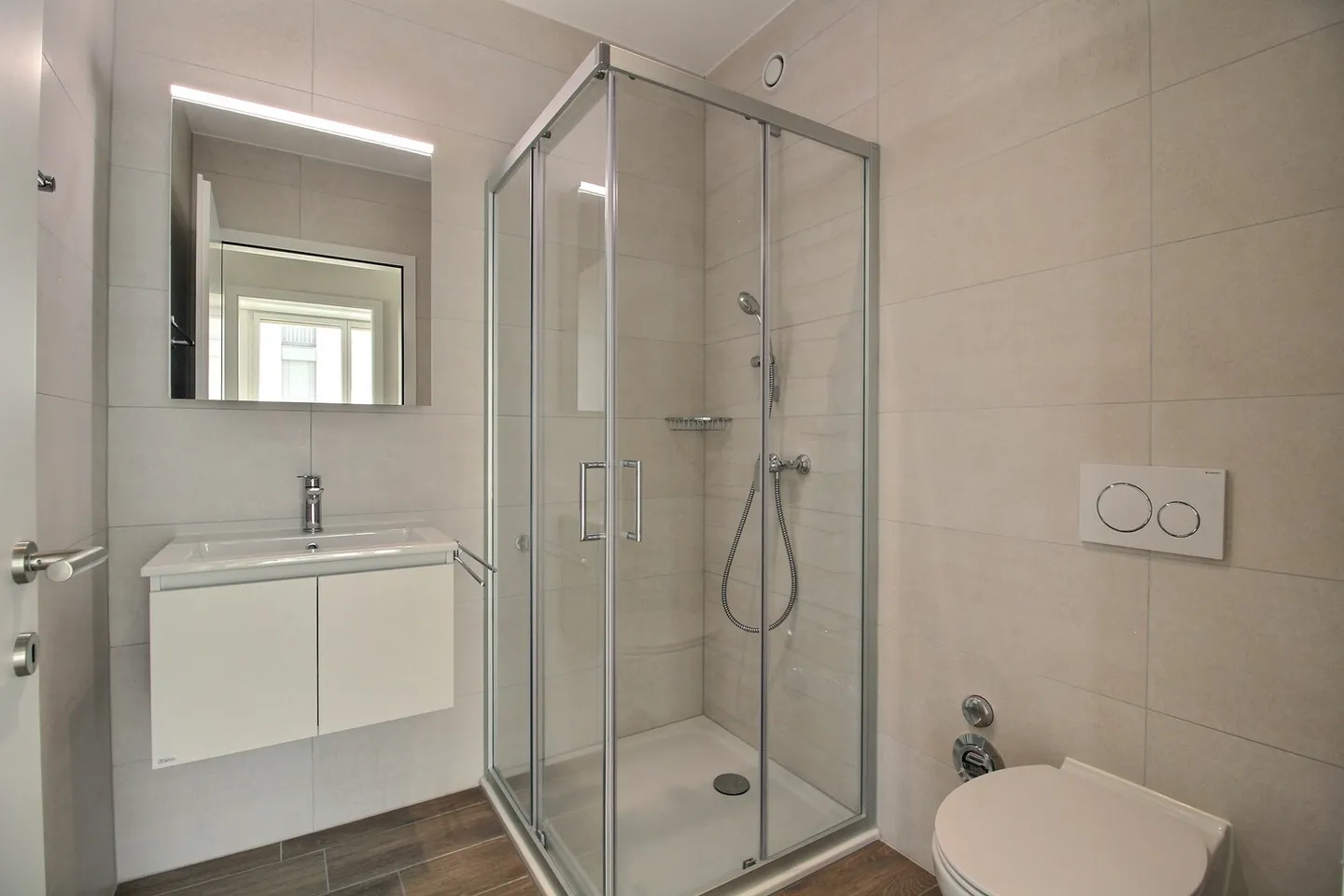 Magnificent 4.5-room apartment for rent in Marly - Photo 9 of 10