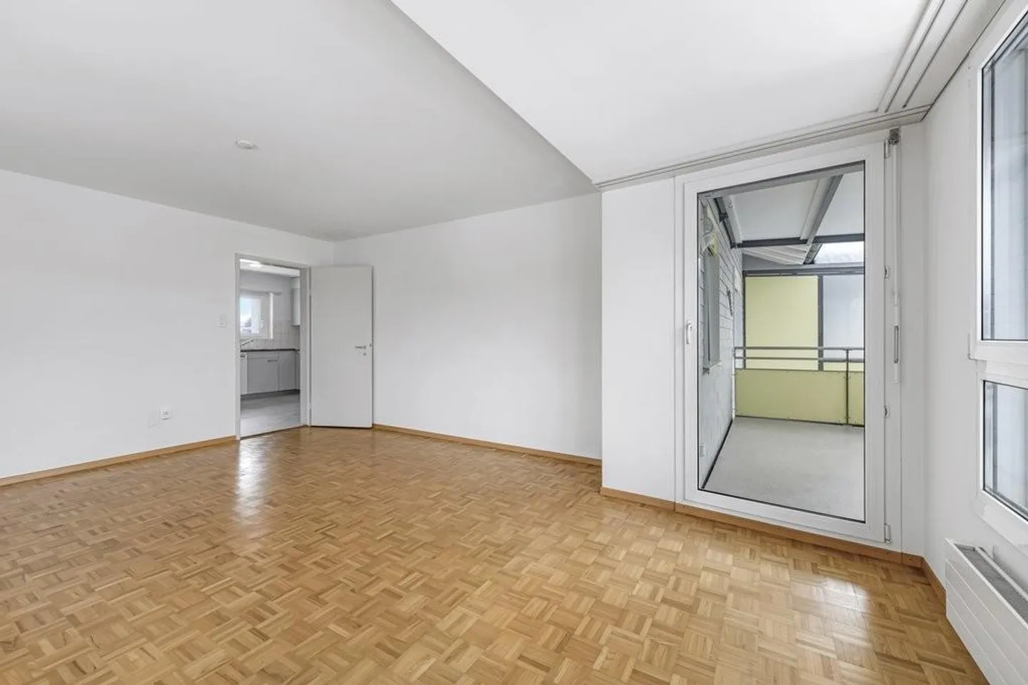 The Perfect Apartment for Couples - in the Center of Gossau - Photo 7 of 9