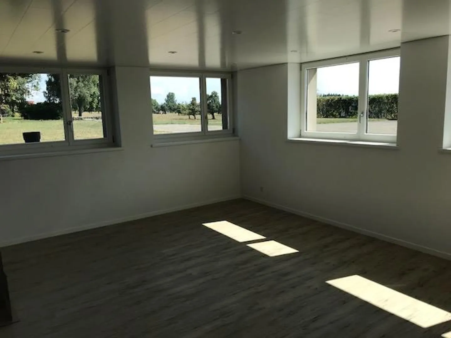 2,5 Wohnung  im Grünen - Foto 1 von 10