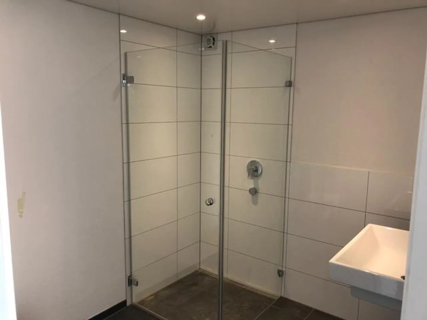 2,5 Wohnung  im Grünen - Foto 9 von 10