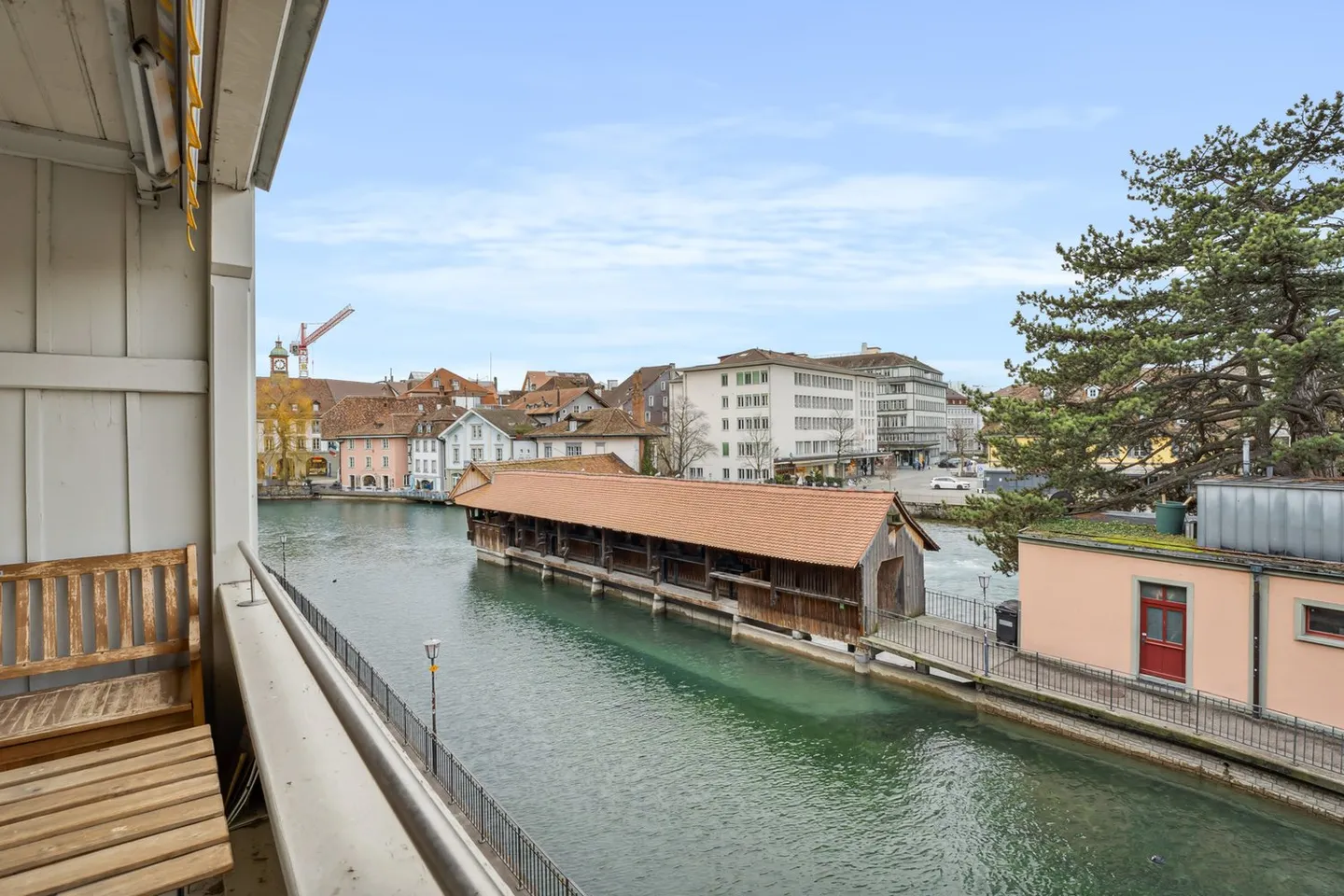 Appartamento 2,5 locali con balcone e vista sull'Aare - Foto 1 di 13